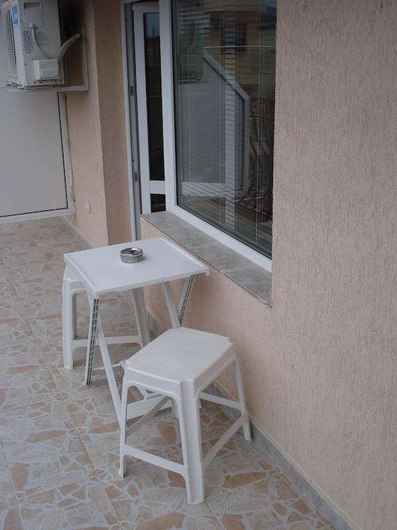 Moni 85 Family House Sozopol Quarto foto