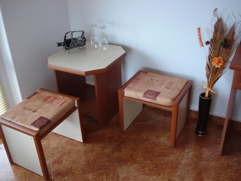Moni 85 Family House Sozopol Quarto foto